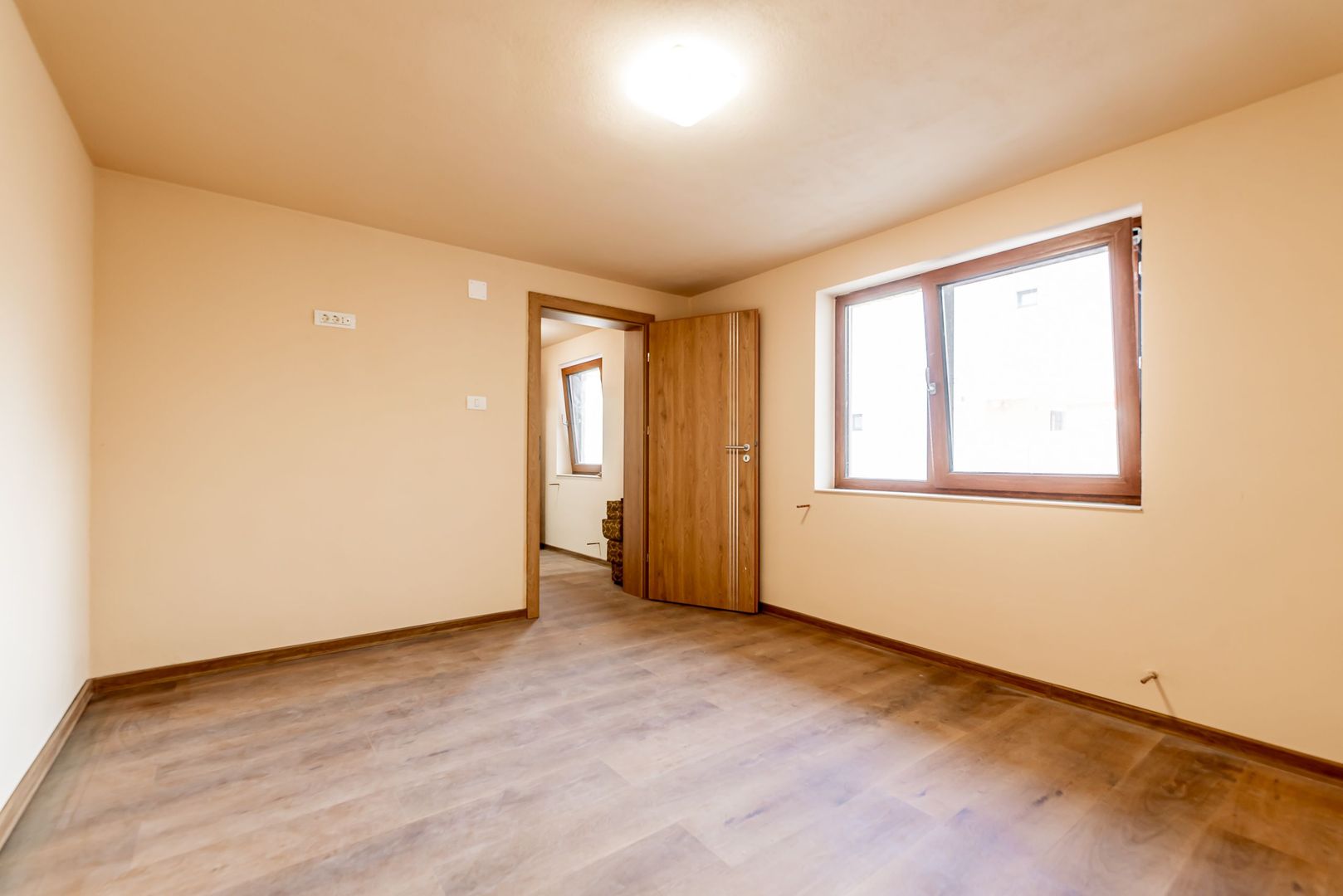 Casă 4 camere de vânzare | Arad, tabacovici