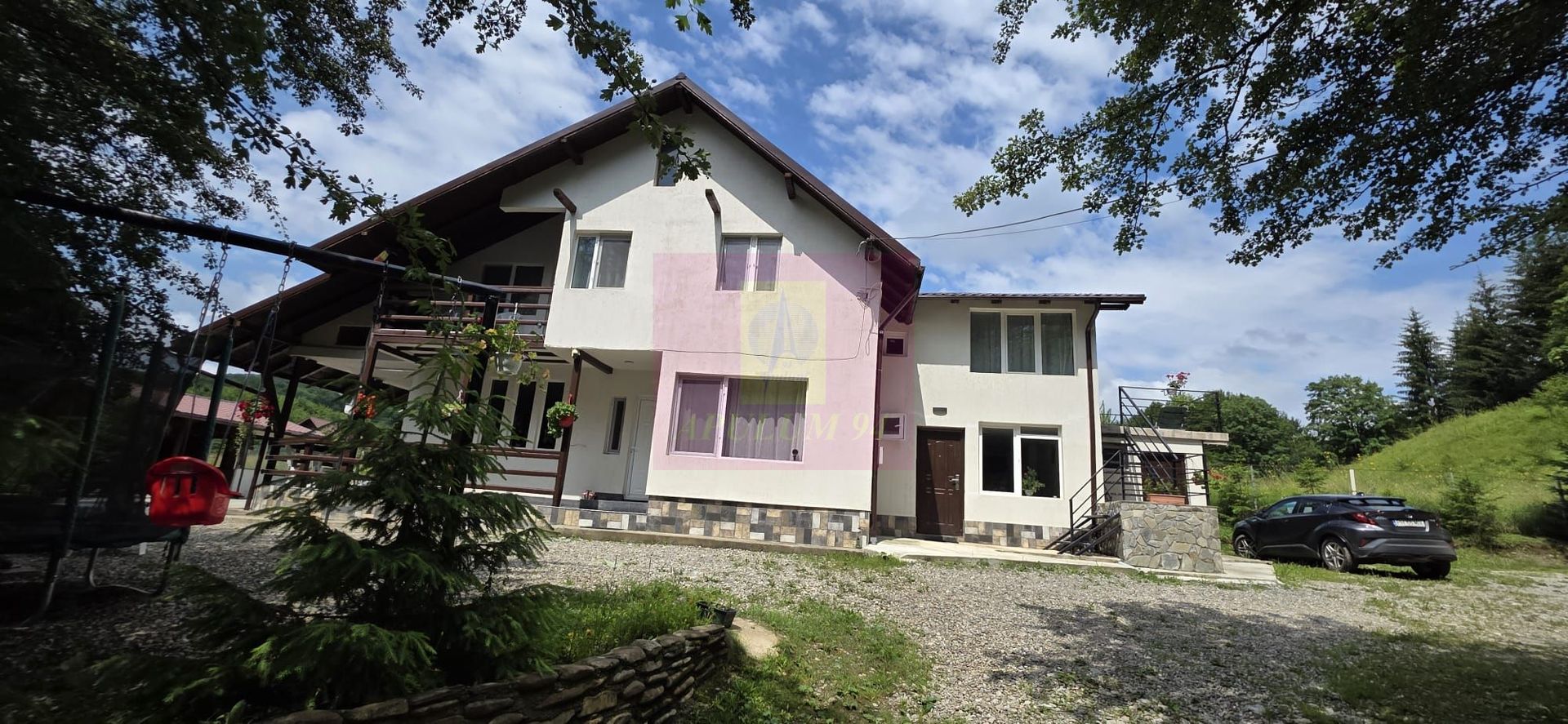 Casă 7 camere de vânzare | Valea Doftanei