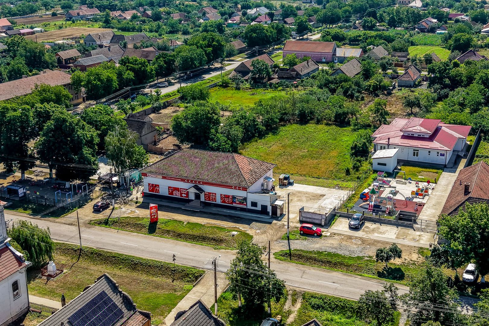 Spațiu comercial de vânzare | Secusigiu, Profi