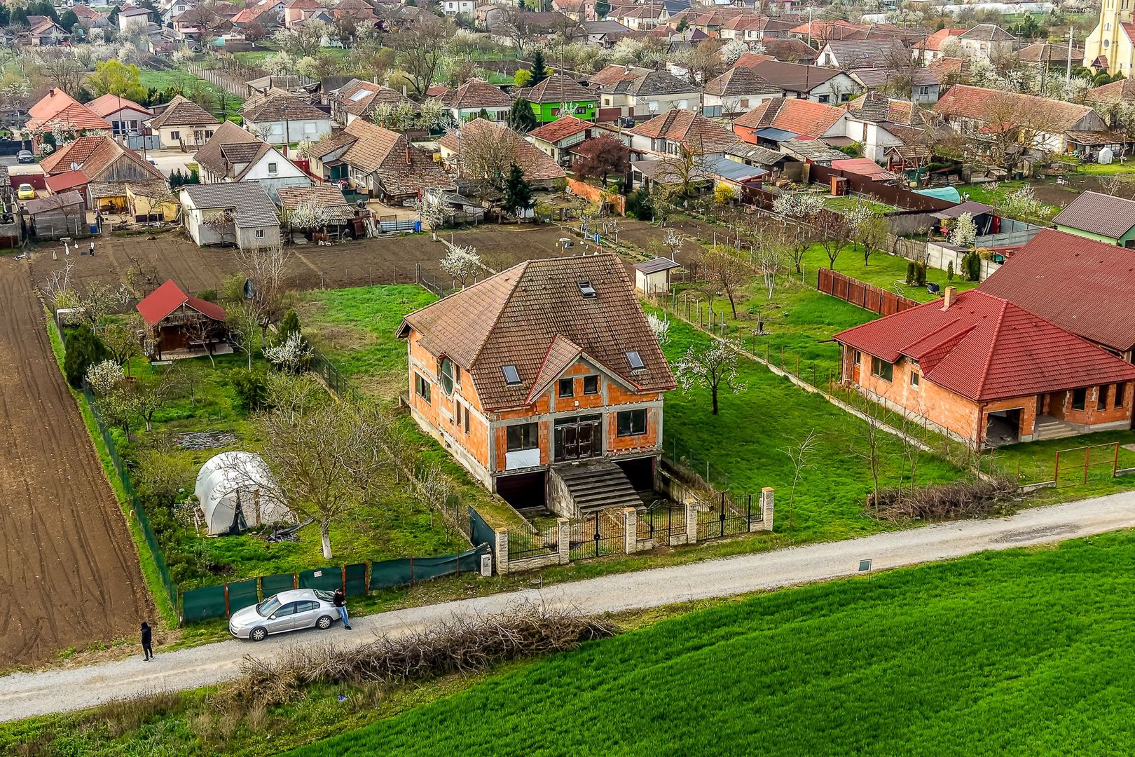 Casă 6 camere de vânzare | Zimandcuz