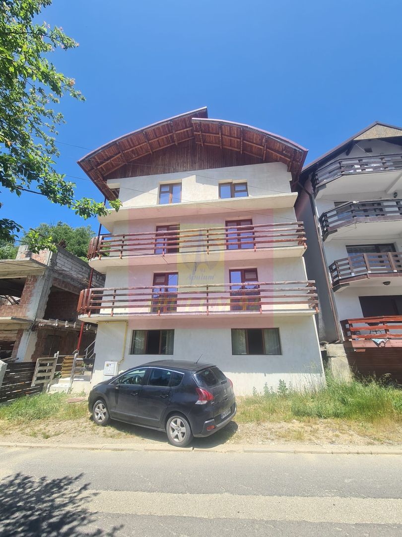 Spațiu comercial de vânzare | Azuga, Central