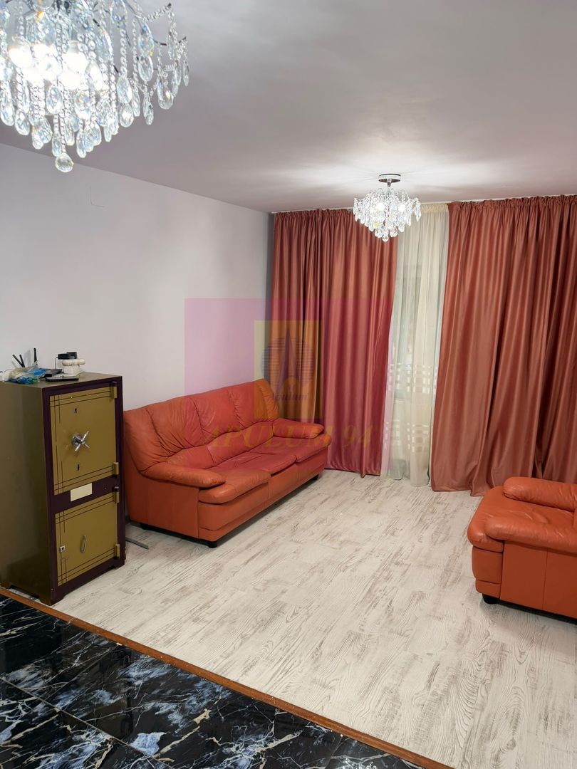 Apartament 4 camere de vânzare | Bucuresti, Vitan