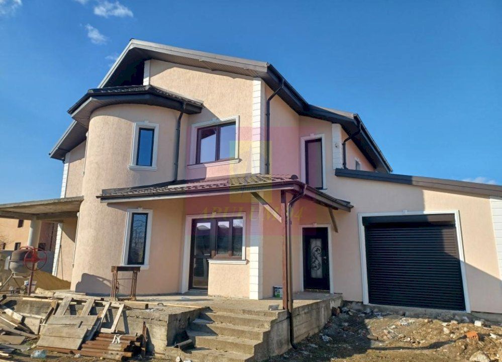 Casă 5 camere de vânzare | Sabareni