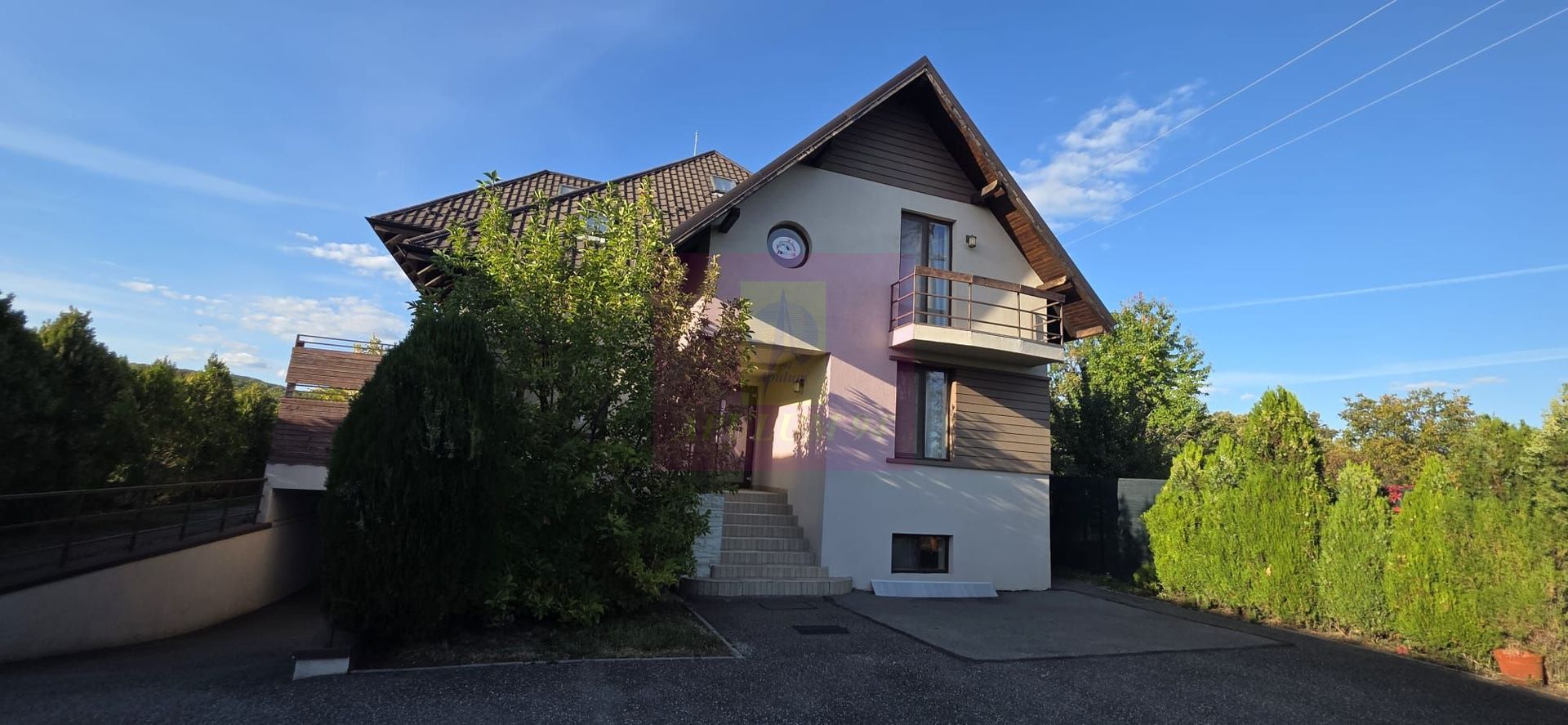 Casă 6 camere de închiriat | Campina, Voila