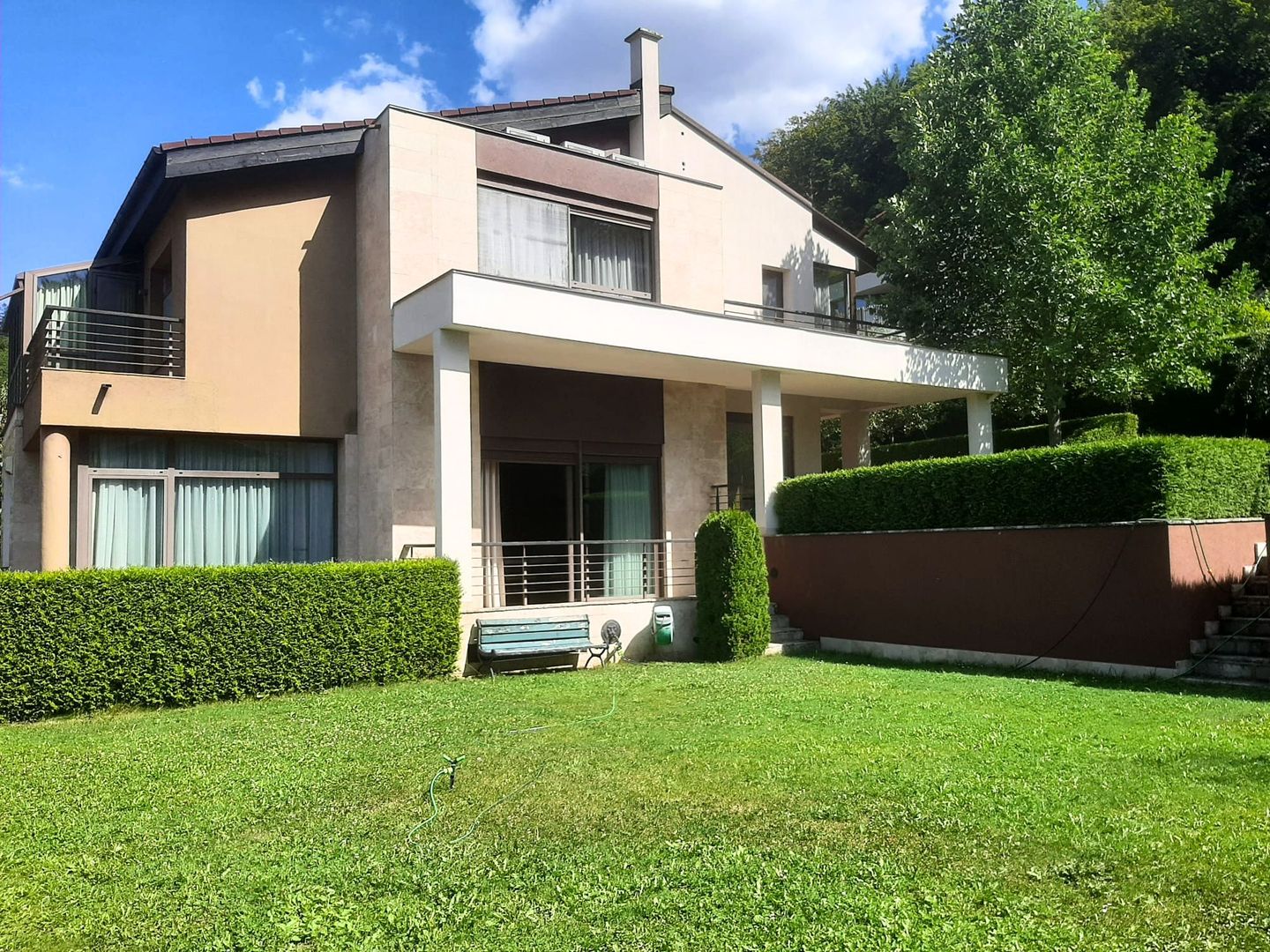 Casă 5 camere de închiriat | Brasov, Noua