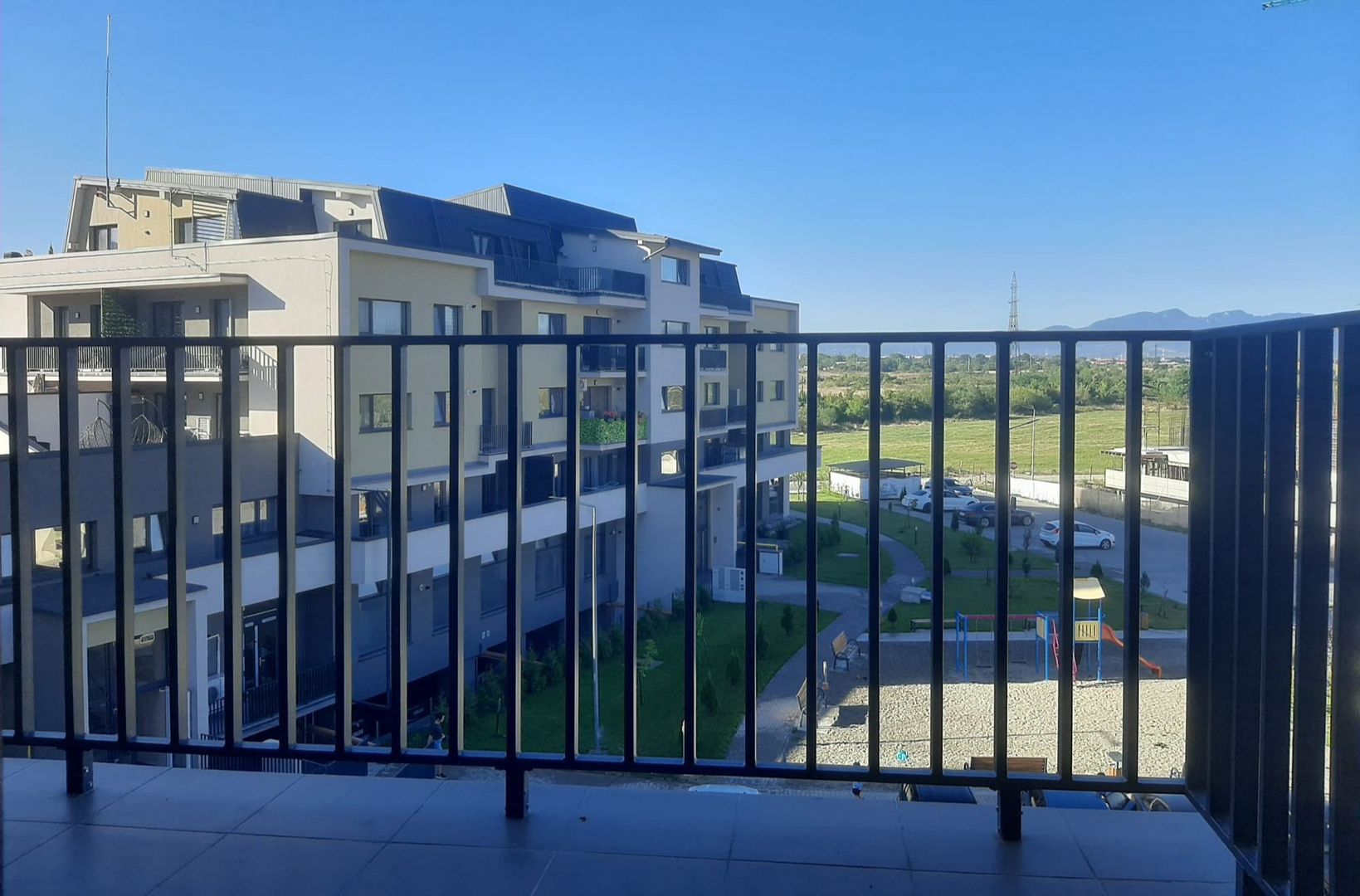 Apartament 3 camere de vânzare | Rasnov, Exterior Est