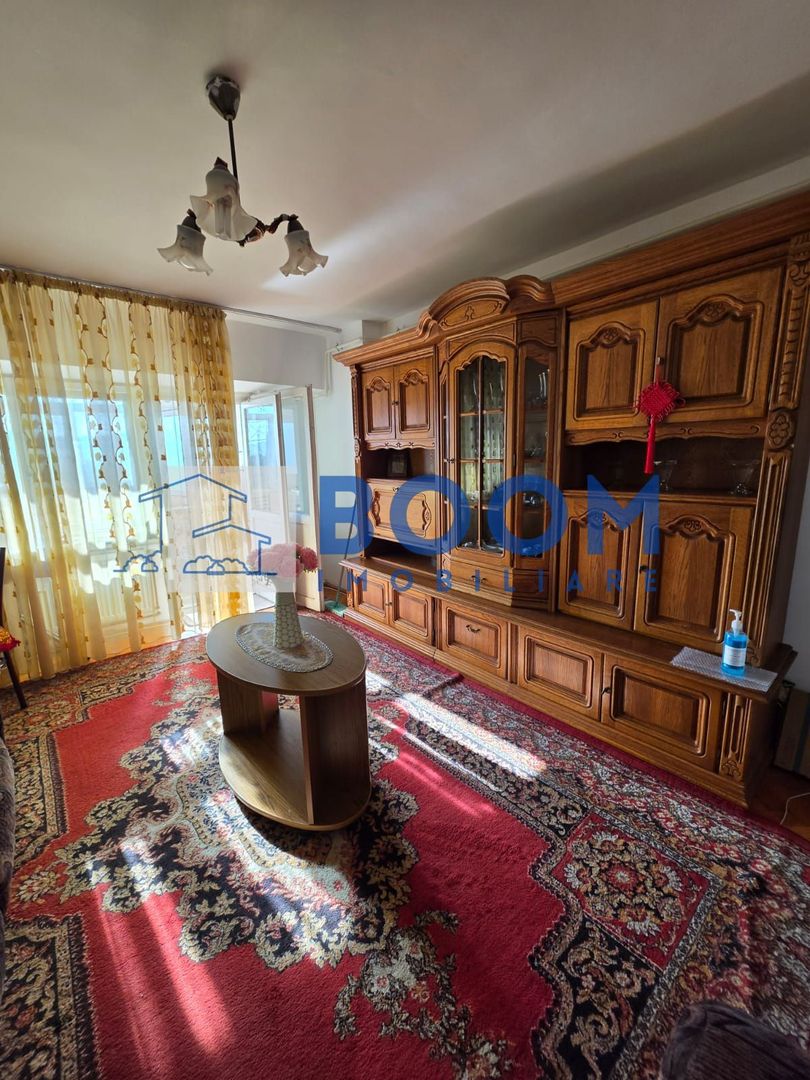 Apartament 3 camere de vânzare | Ramnicu Valcea, Cartierul Nord