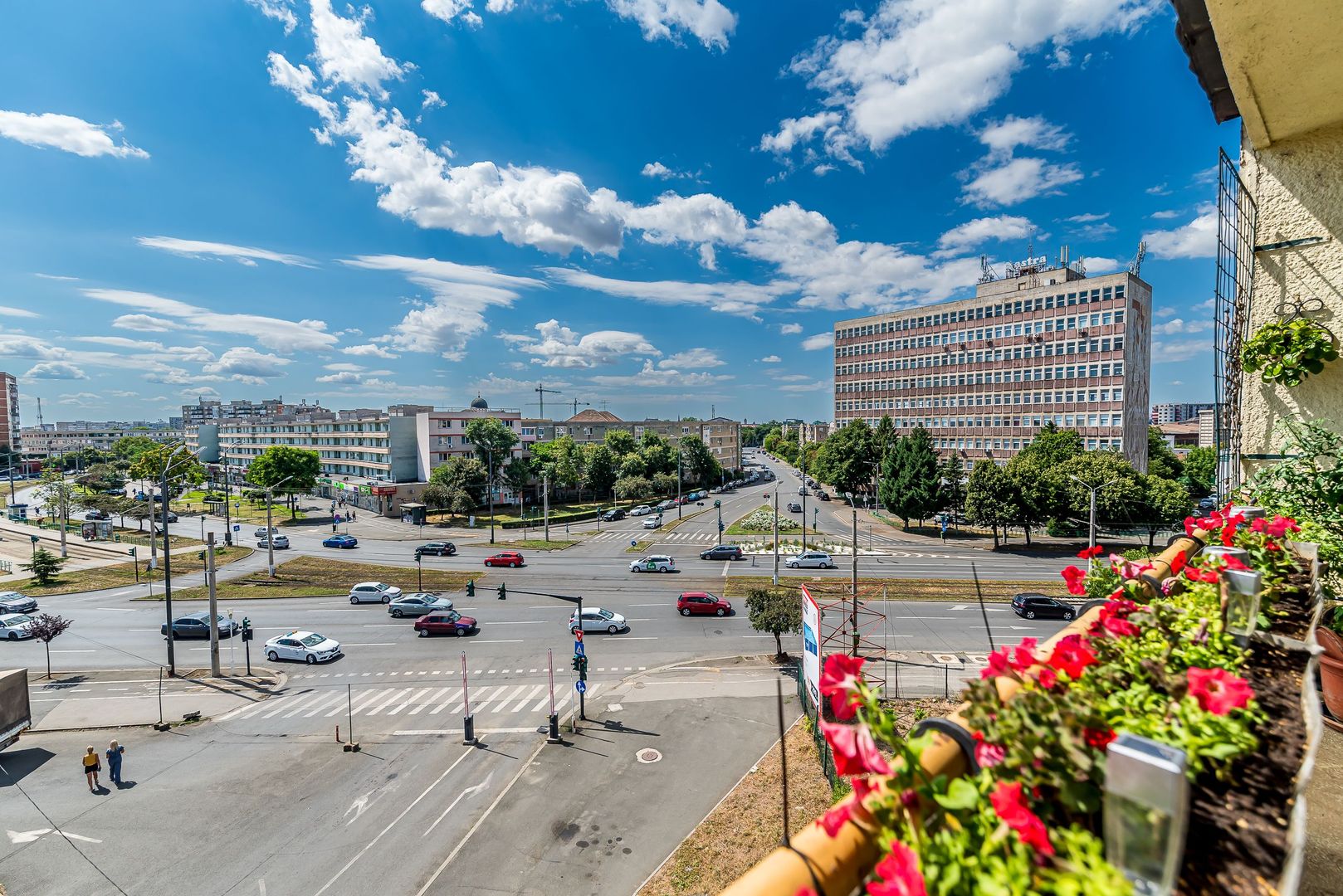 Apartament 4 camere de vânzare | Arad, P-ta Garii