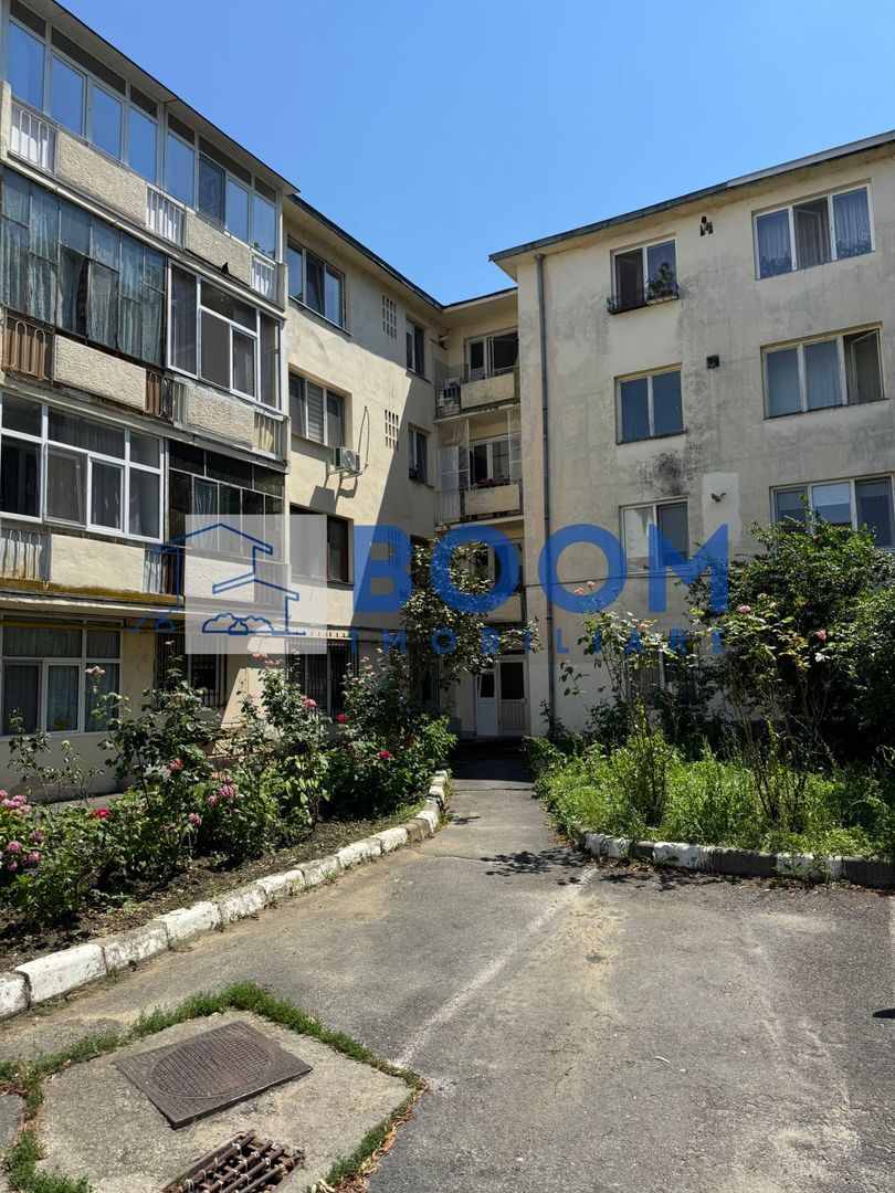 Apartament 3 camere de vânzare | Ramnicu Valcea, Central